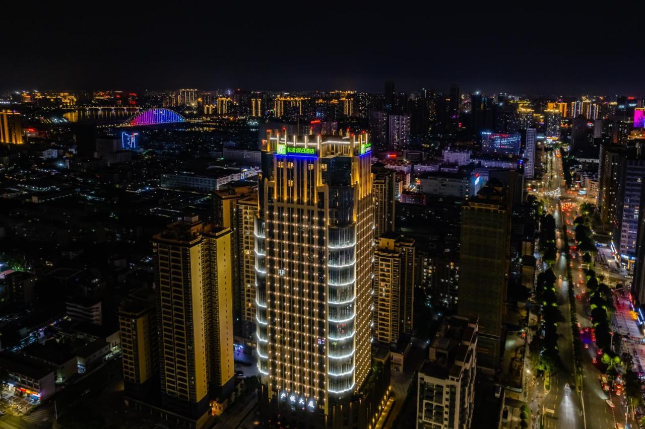 Holiday Inn Express Nanning Jiangnan By Ihg Esterno foto